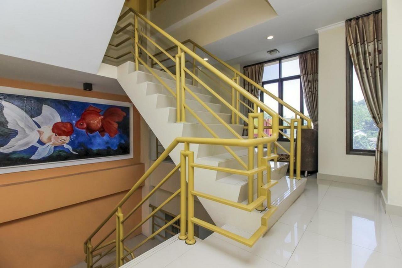 Reddoorz Plus @ Paal 2 Manado Luaran gambar