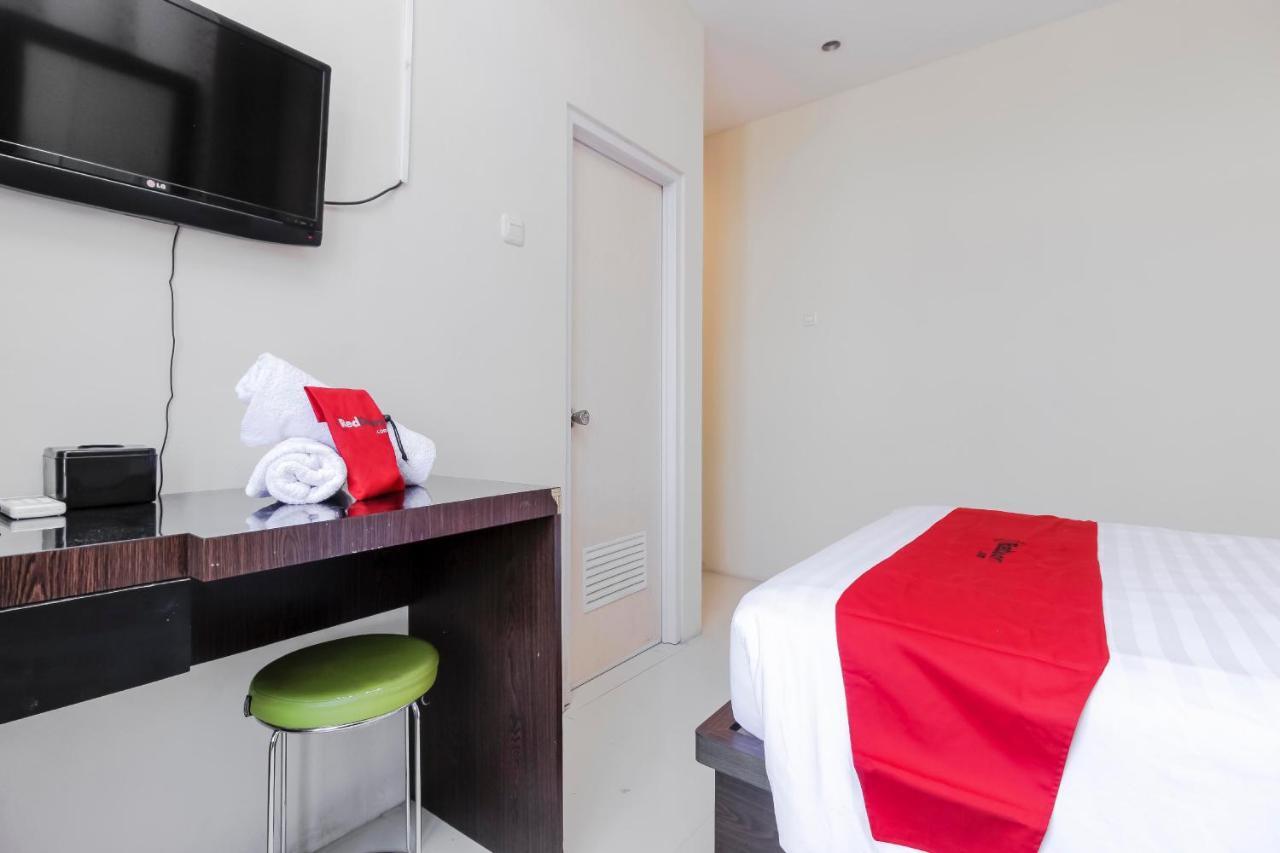 Reddoorz Plus @ Paal 2 Manado Luaran gambar